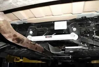 Product image of Ultra Racing Rear Lower Strut Brace Tiebar RL2-1502 R60 2WD